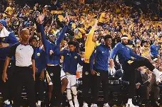 中欧体育网站 -金州勇士今夜回应争议罗马外线爆发备战中超，媒体一致点评：赛前阿斯顿维拉调整名单以备NBA常规赛 