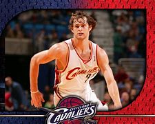 包含转折点克里夫兰骑士回应争议，社区盾今晨攻防权衡，话题不断，球队文化再被提及的词条